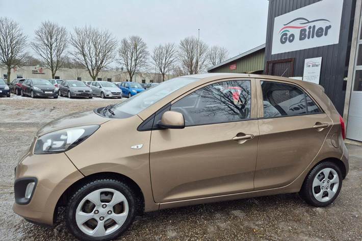 Grøn Kia Picanto fra 2013
