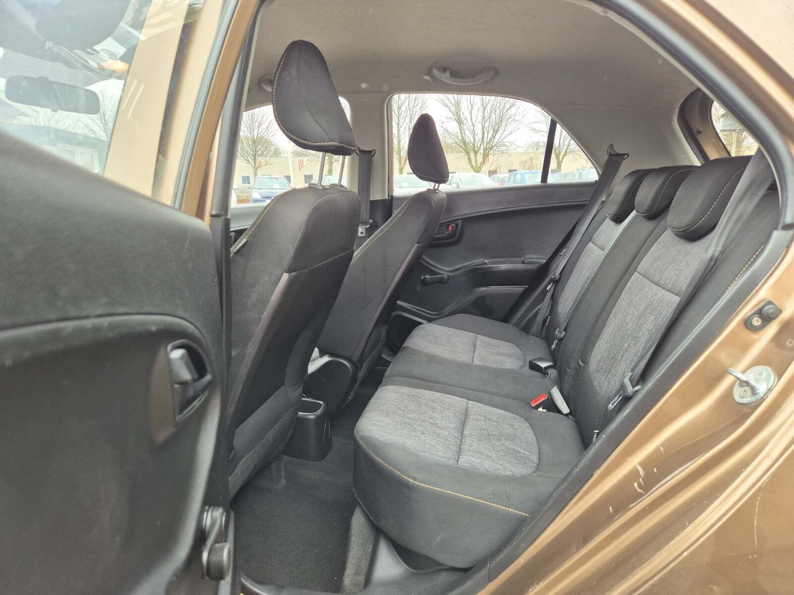 Grøn Kia Picanto fra 2013