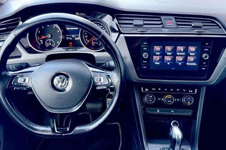 undefined VW Touran fra 2017