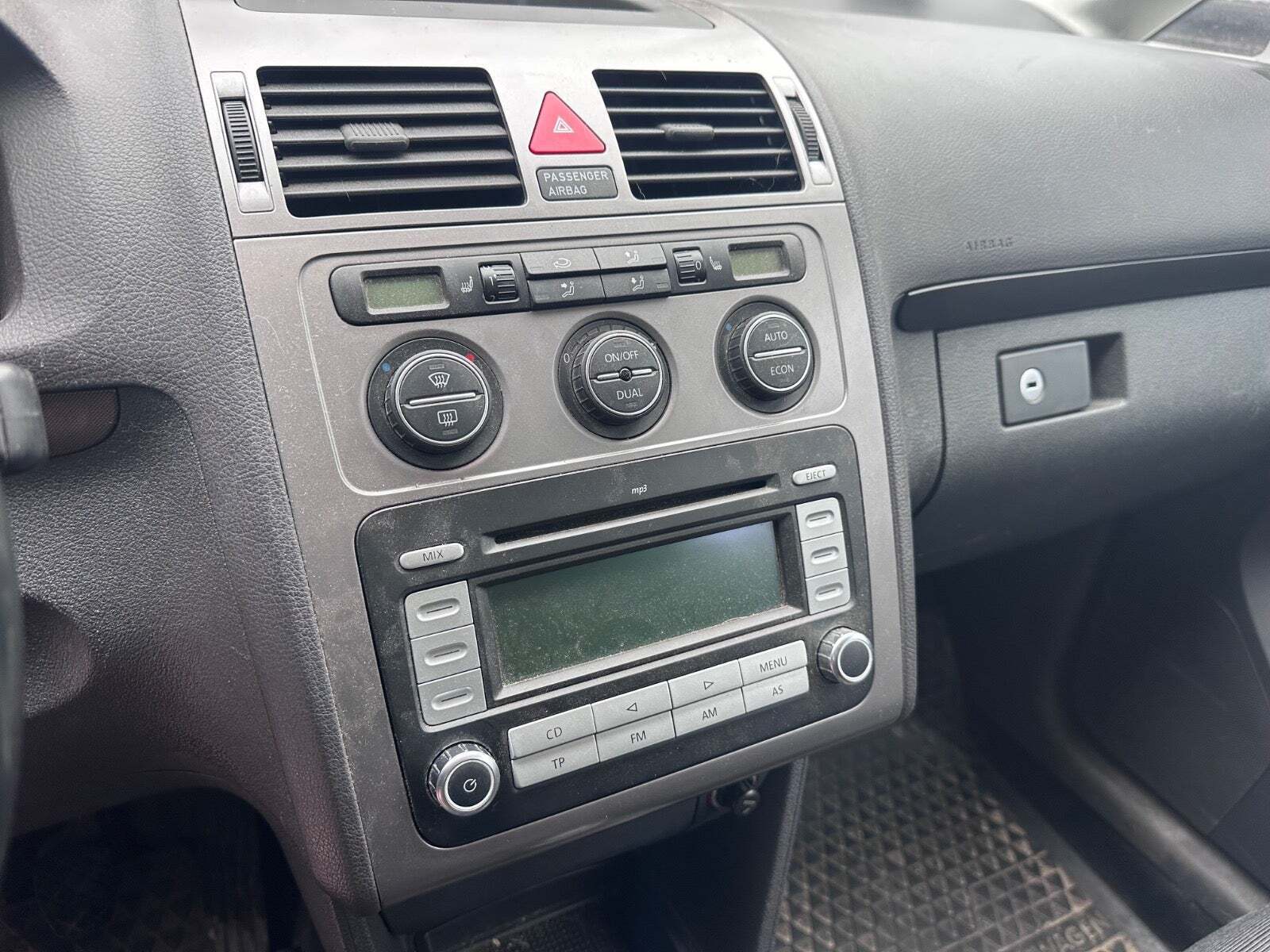 VW Touran 1,9 TDi 90 Conceptline