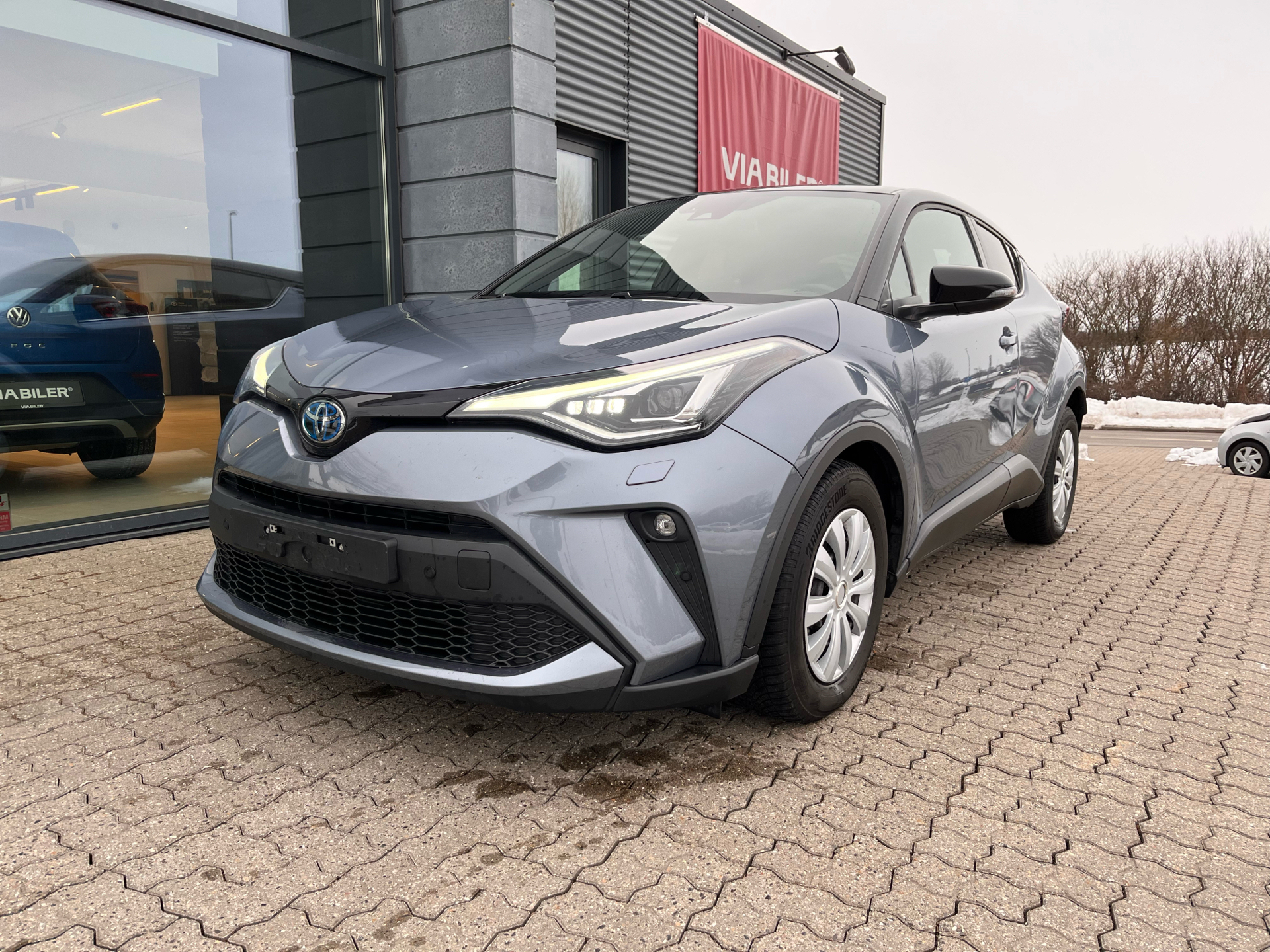 Toyota C-HR 1,8 Hybrid C-LUB Business Premium Multidrive S 122HK 5d Aut.