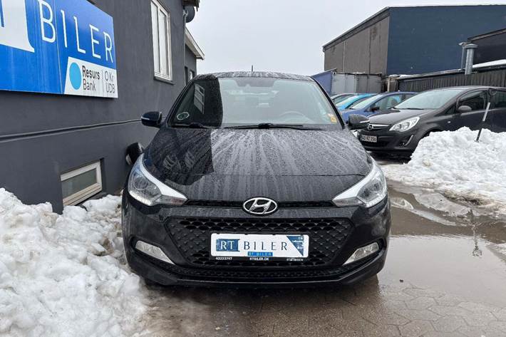 Hvid Hyundai i20 fra 2017