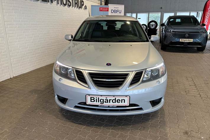 Sølv Saab 9-3 fra 2009