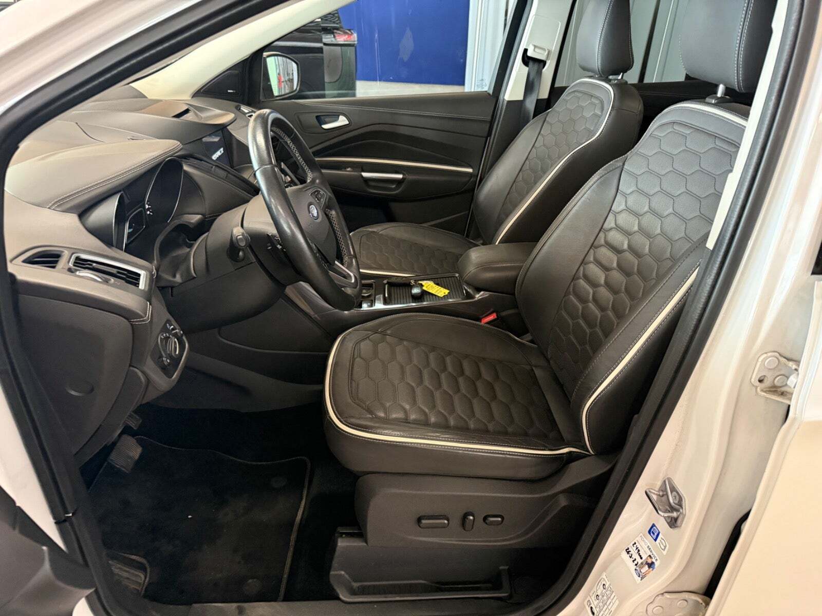 Ford Kuga 2,0 TDCi 180 Vignale aut. AWD