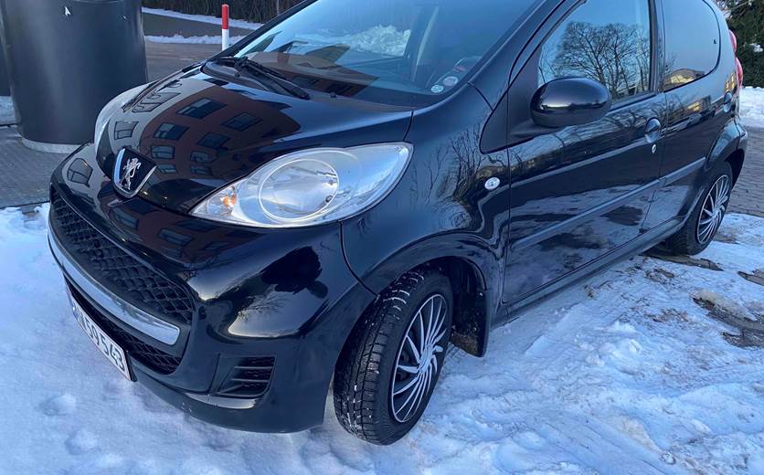 Peugeot 107 1,0 1,0 I 5D 68HK