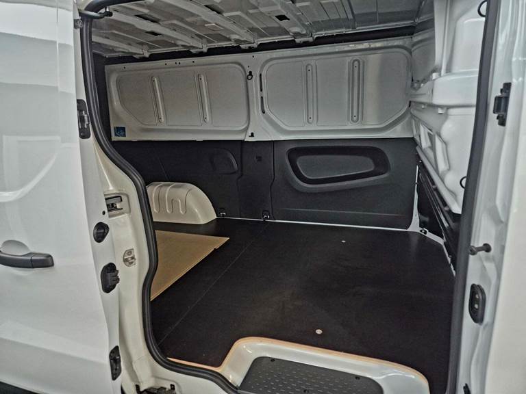 Renault Trafic 2,0 dCi 150 L2H1