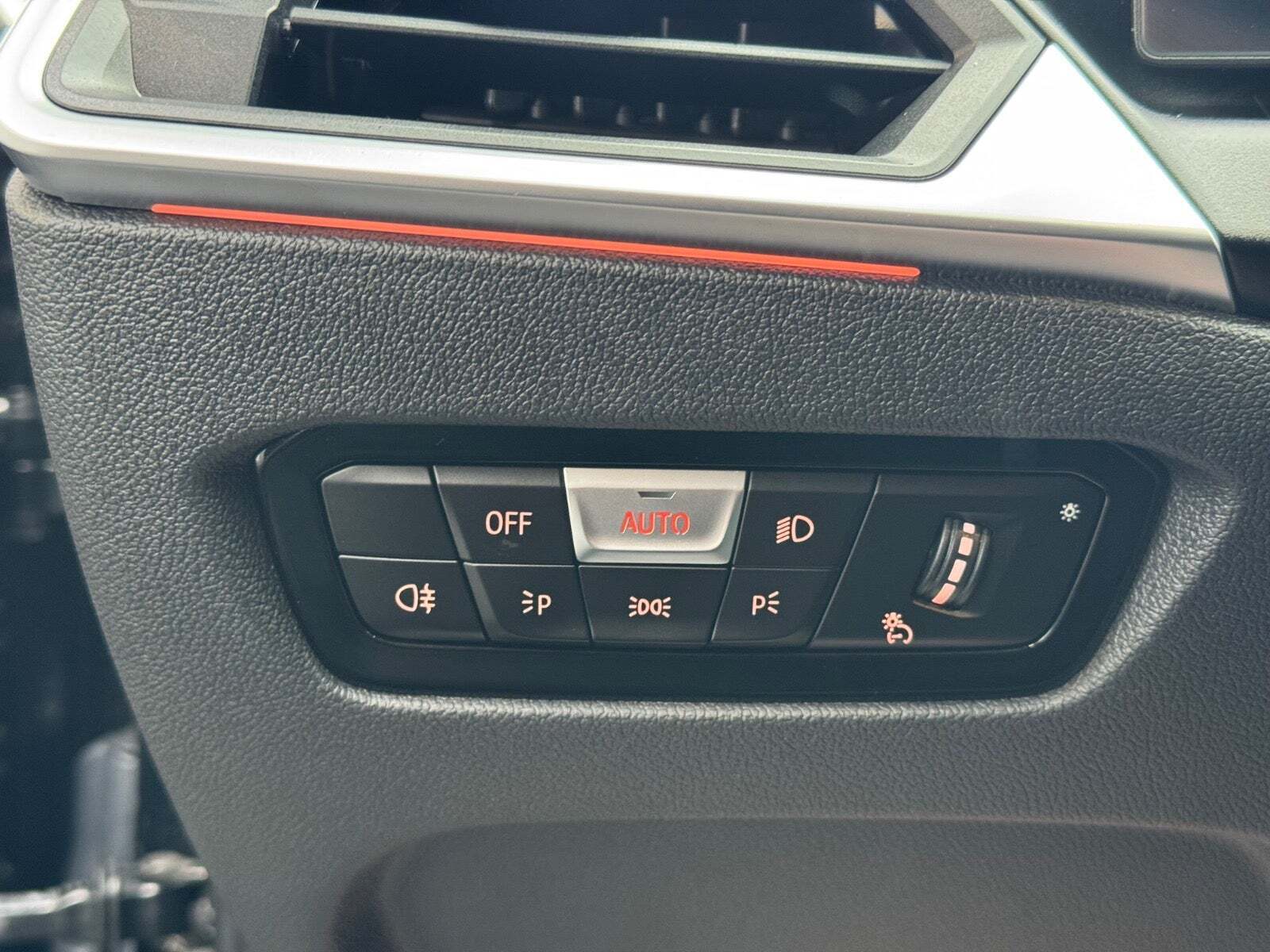 Sort BMW i4 fra 2023