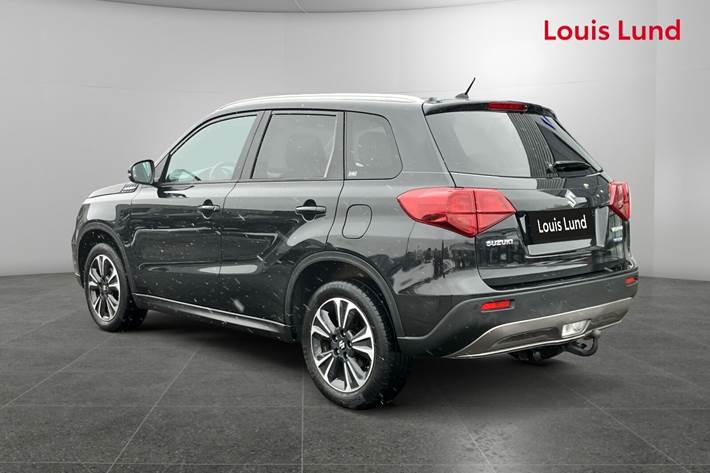Sort Suzuki Vitara fra 2021