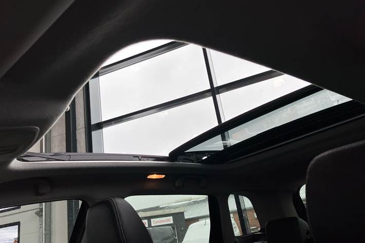 Sort Suzuki Vitara fra 2021