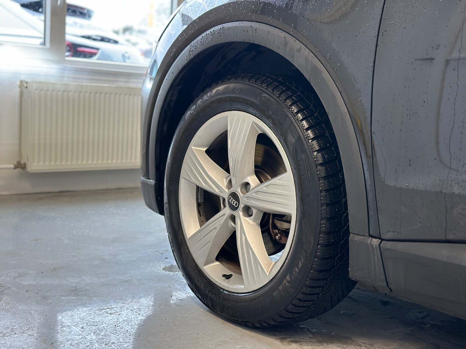 Sort Audi Q4 e-tron fra 2021