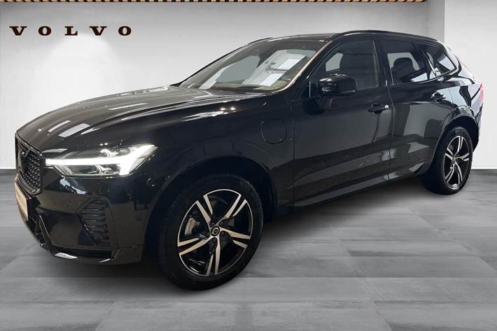 Sort Volvo XC60 fra 2025