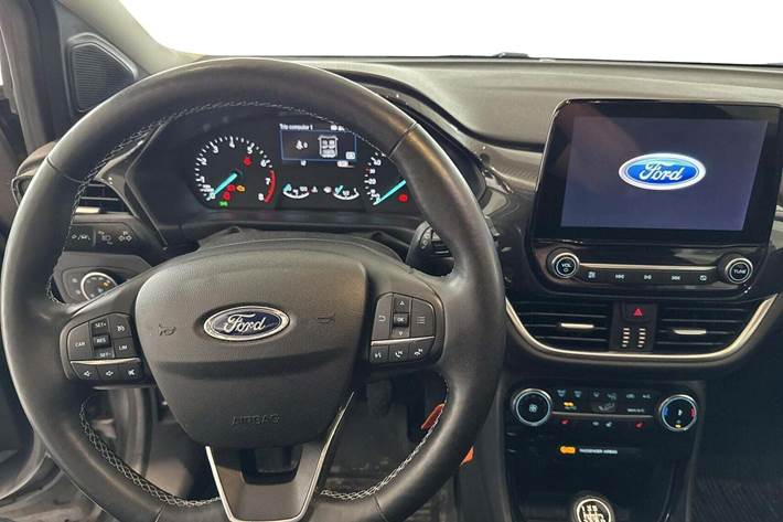 Grå Ford Puma fra 2021