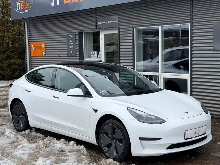 Tesla Model 3 Long Range RWD