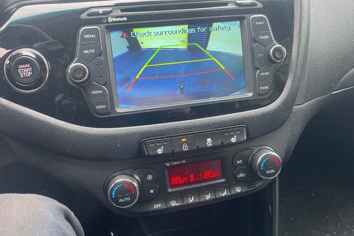 Blå Kia Ceed fra 2013