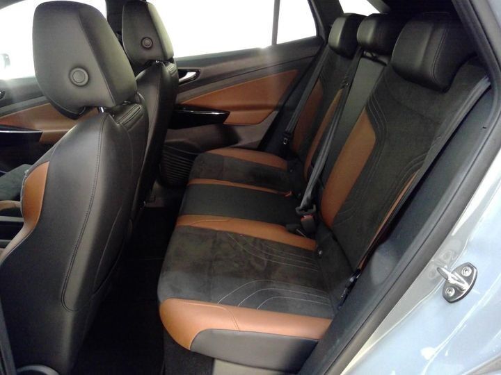 Grå VW ID.4 fra 2022