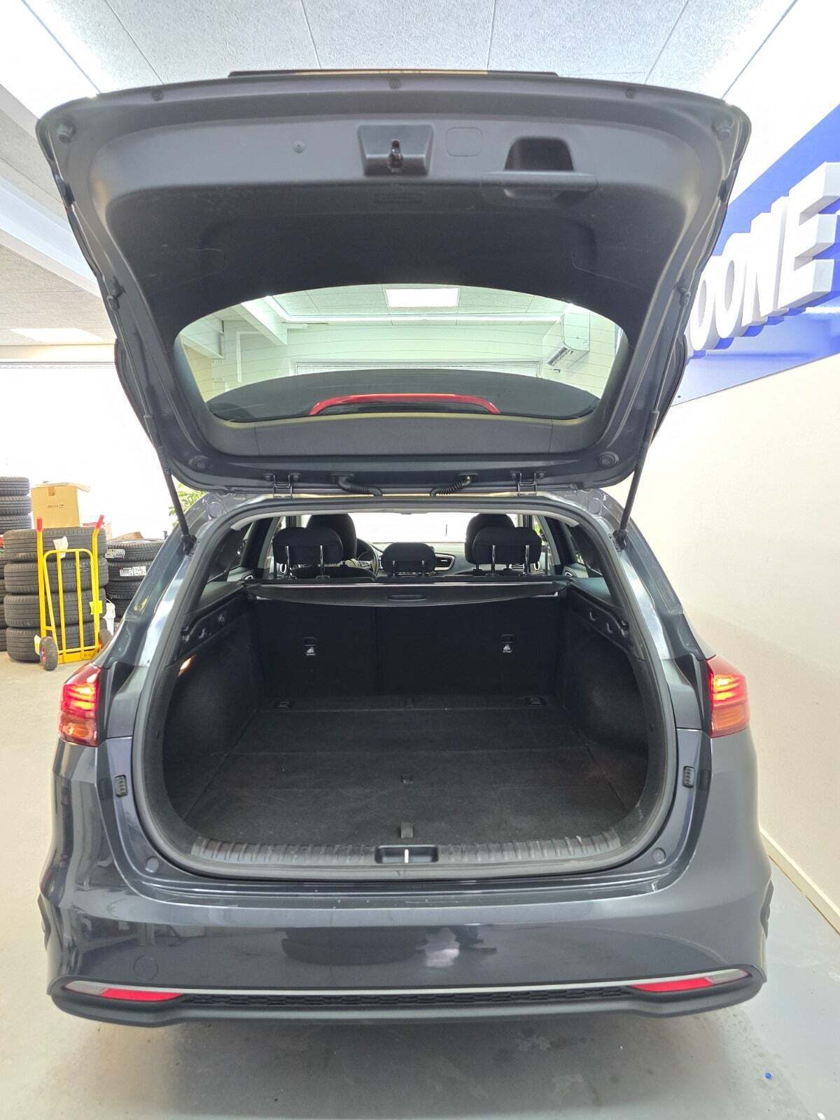 Grå Kia Ceed fra 2019