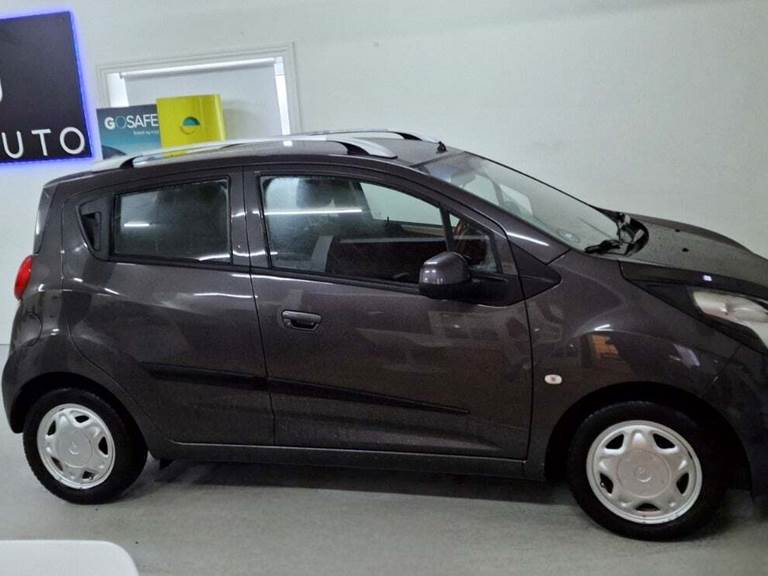 Chevrolet Spark 1,0 LT