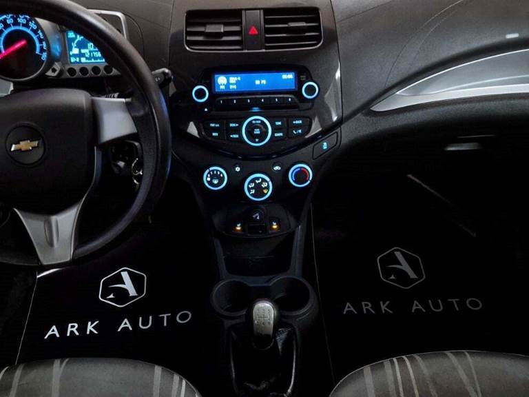 Chevrolet Spark 1,0 LT