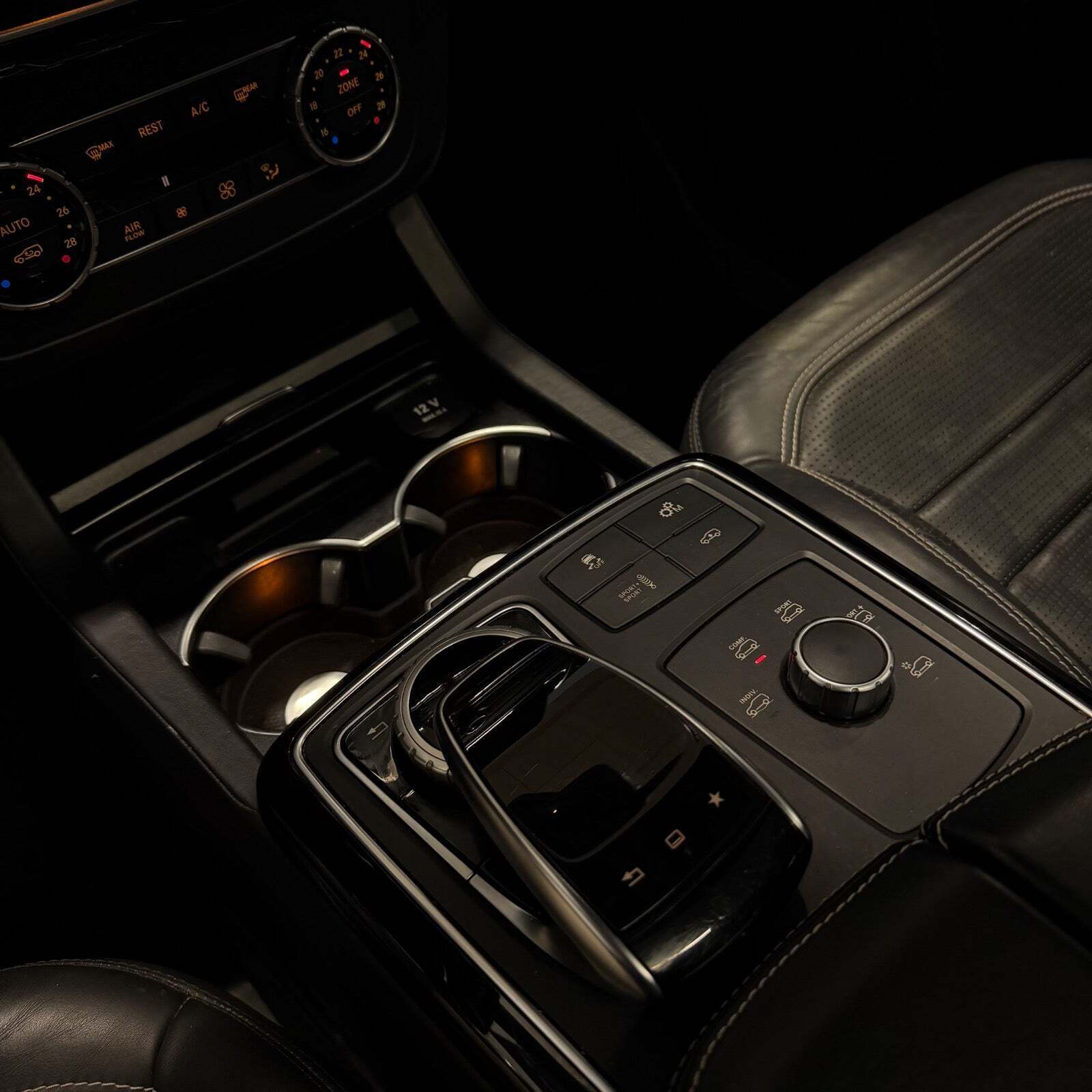 Sort Mercedes GLE63 fra 2015
