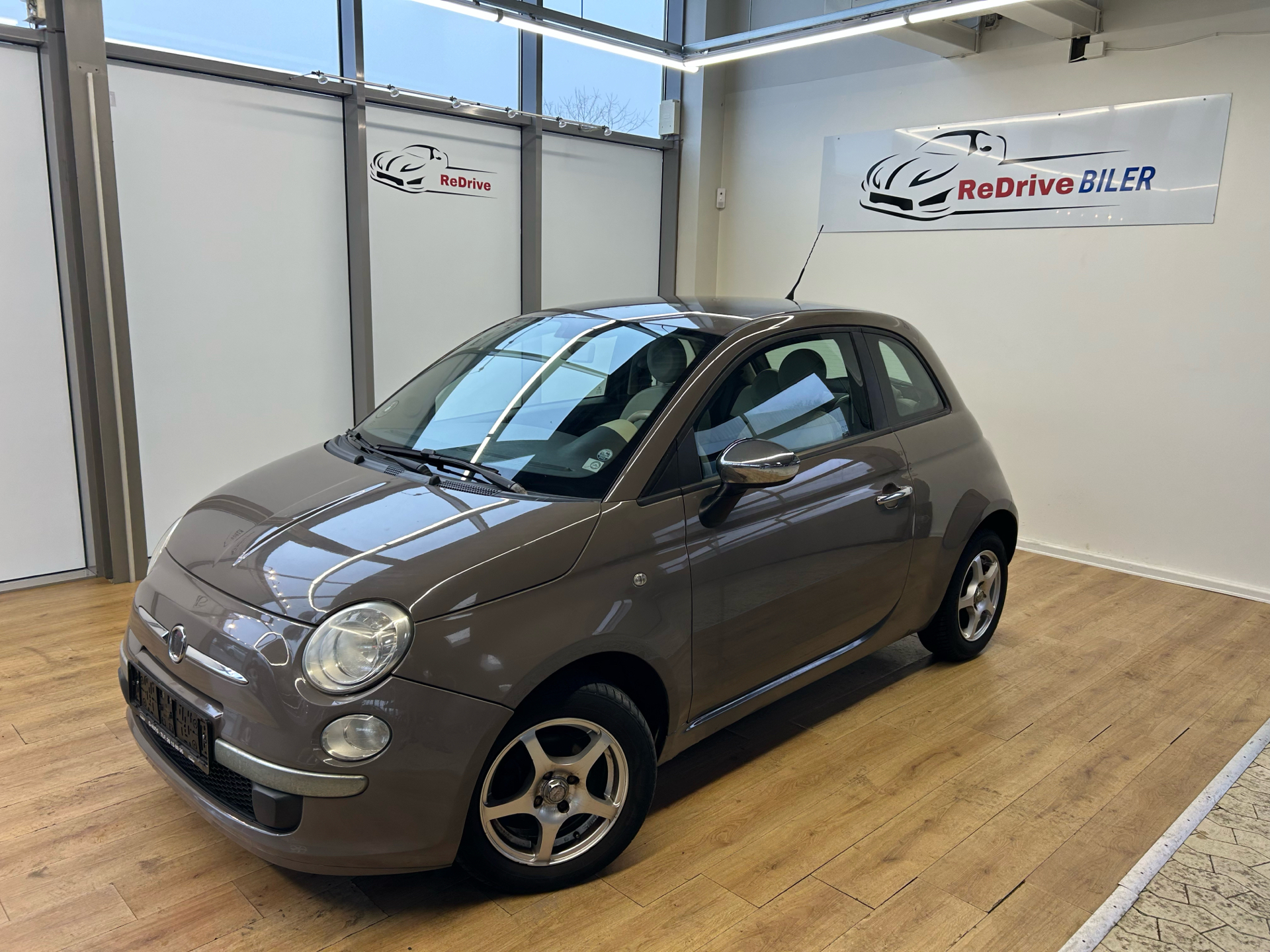 undefined Fiat 500 fra 2008 set udefra