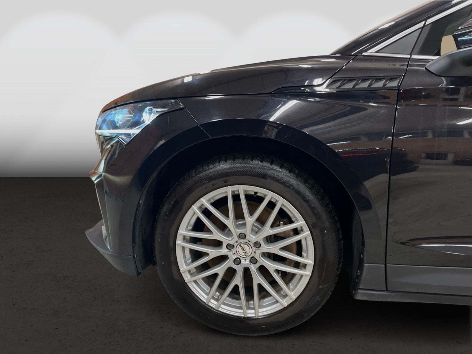 Sort Skoda Enyaq fra 2022