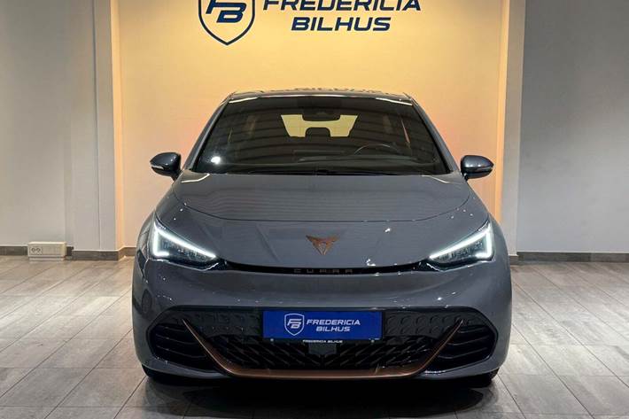 Grå Cupra Born fra 2024