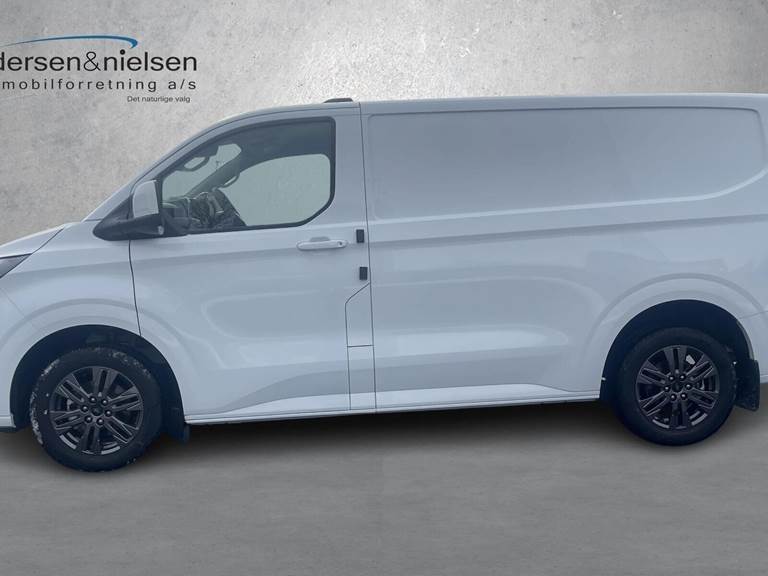 Ford E-Transit Custom 320 L1H1 EL Limited 218HK Van Aut.