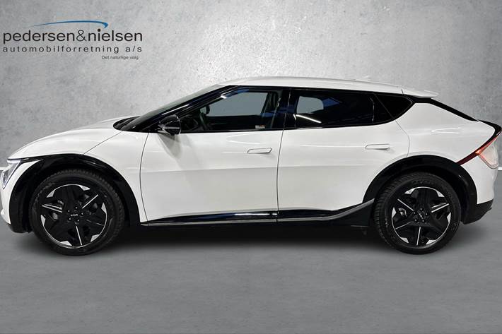 Hvid Kia EV6 fra 2025