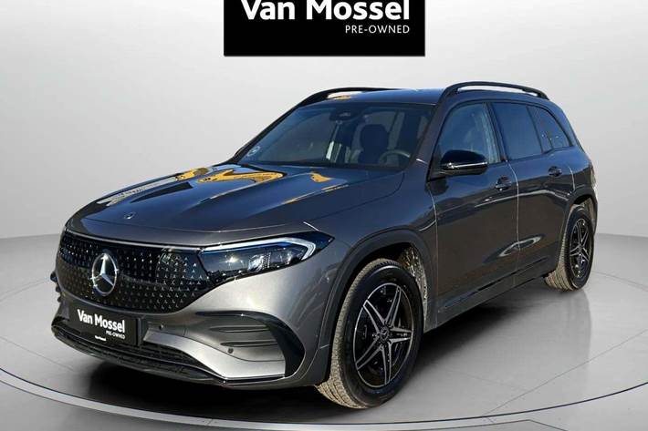 Grå Mercedes EQB250+ fra 2025 set udefra