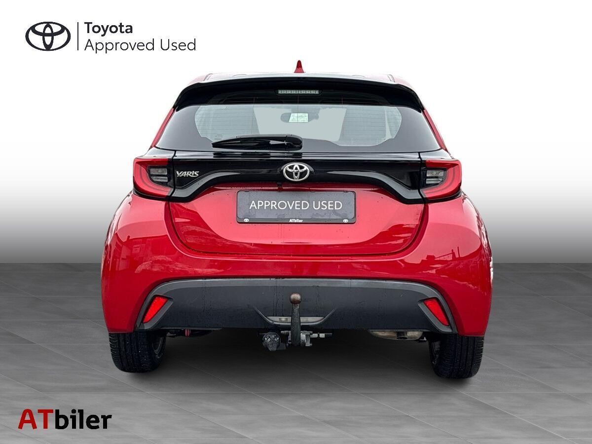 Toyota Yaris 1,5 VVT-I Active Technology Plus 125HK 5d 6g