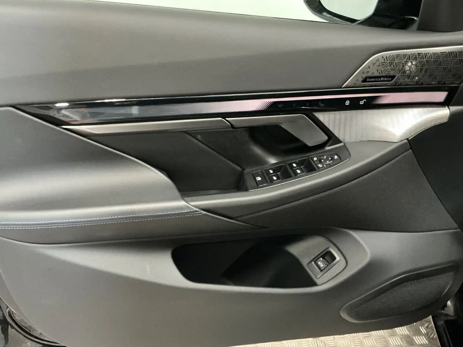 BMW i5 eDrive40 Touring EL M-Sport 340HK Stc Aut.