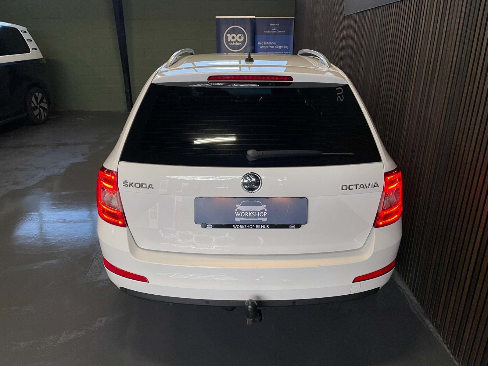 Skoda Octavia 1,6 TDi 110 Style Combi DSG