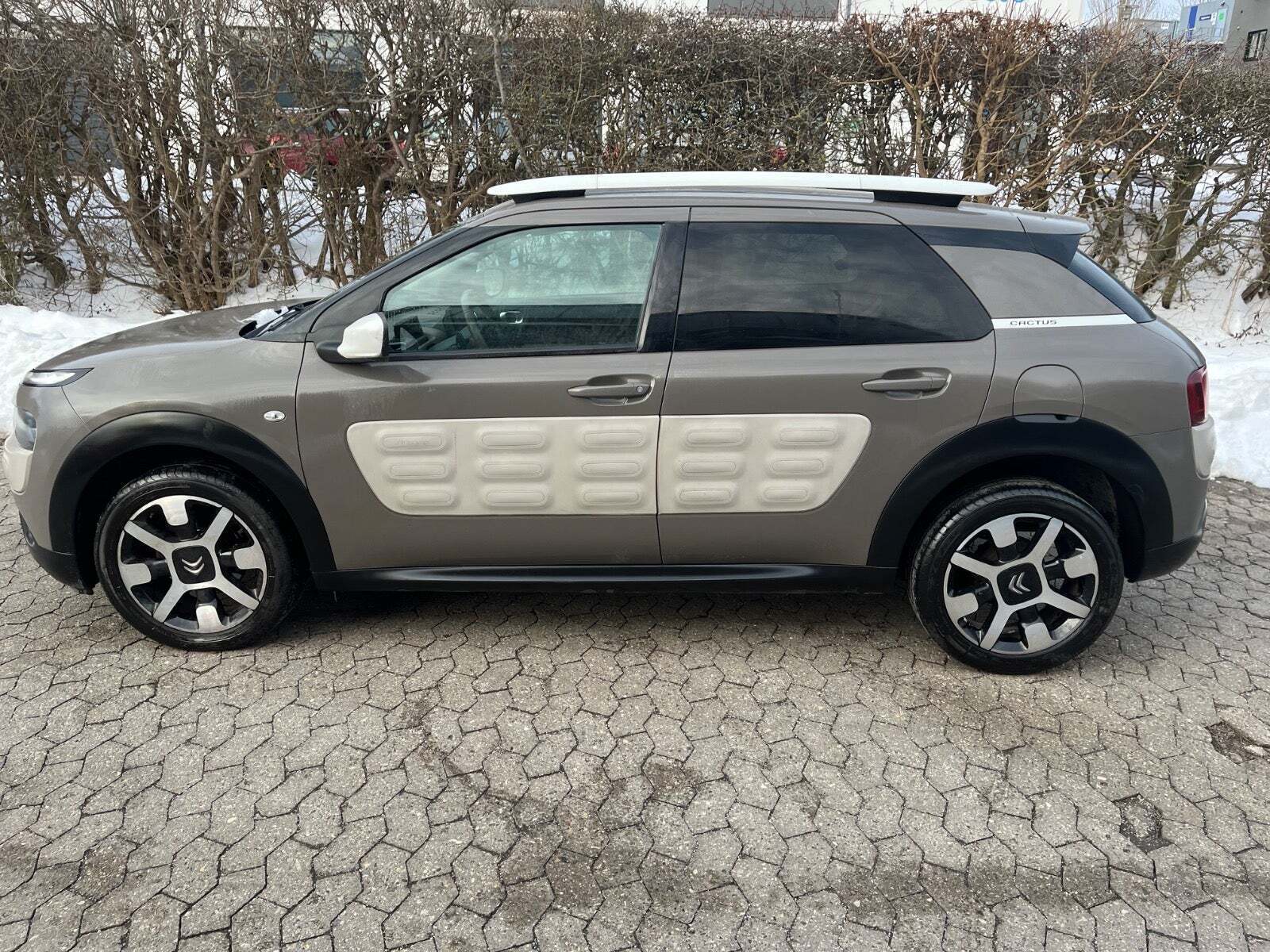 Citroën C4 Cactus 1,2 PureTech 82 Shine ETG
