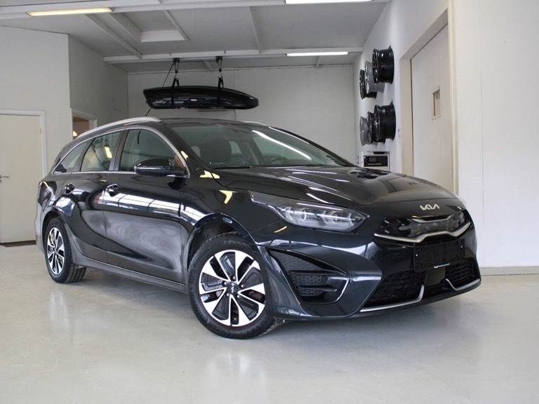 Kia Ceed 1,6 PHEV Prestige SW DCT