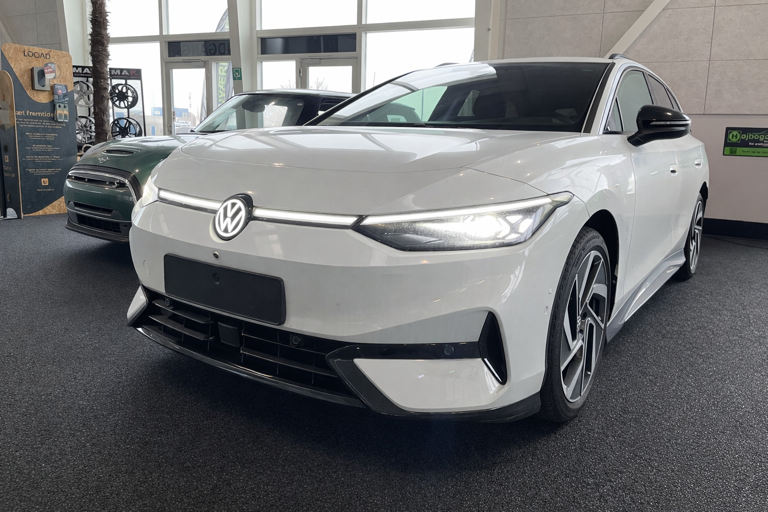 VW ID.7 77 Style+ Tourer