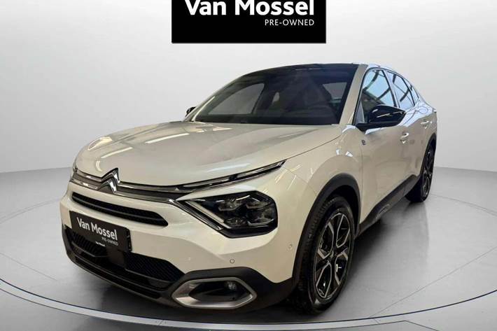 Hvid Citroën ë-C4 X fra 2023 set udefra