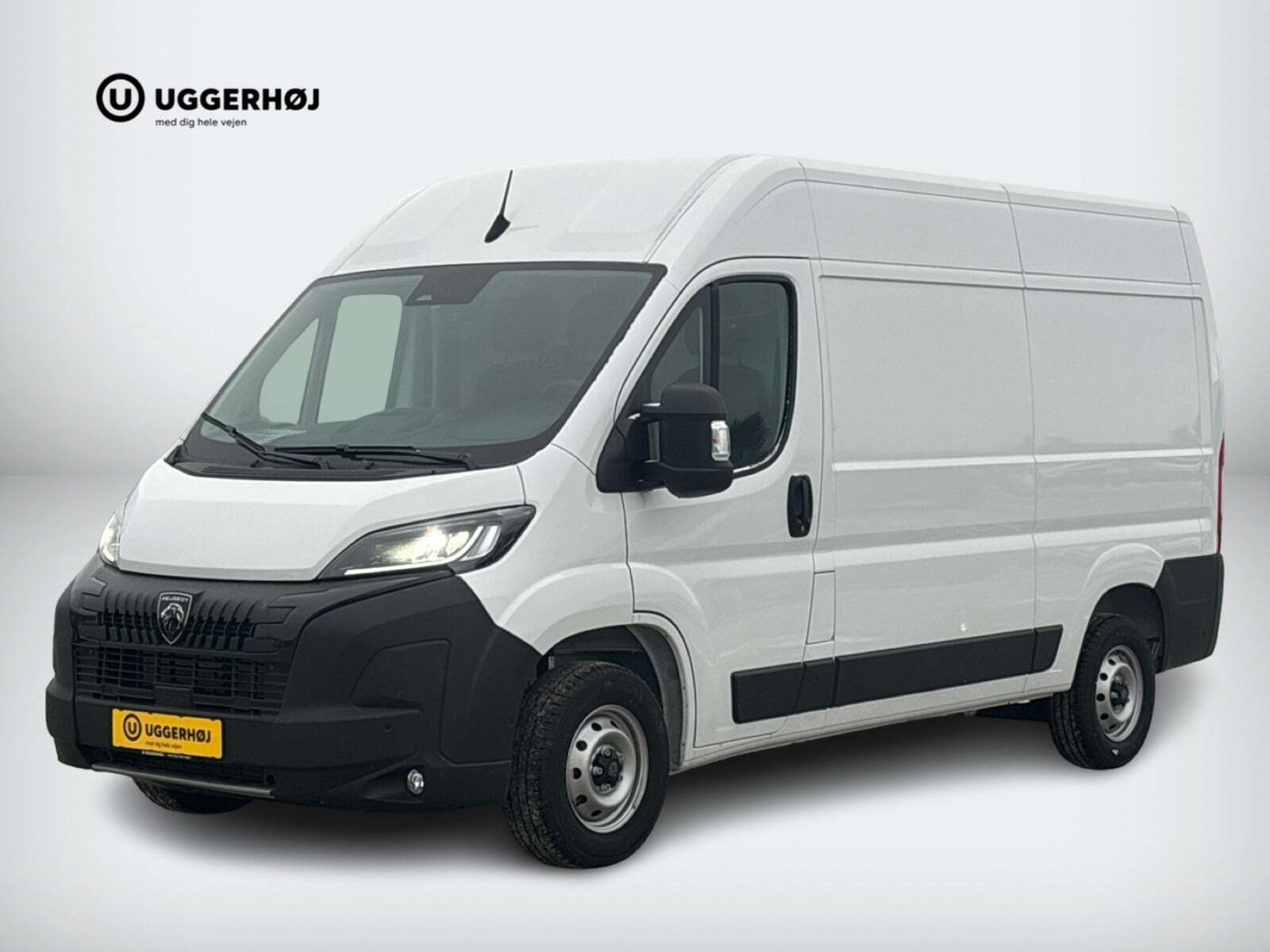 Peugeot Boxer 333 2,2 BlueHDi 140 L2H2 Premium