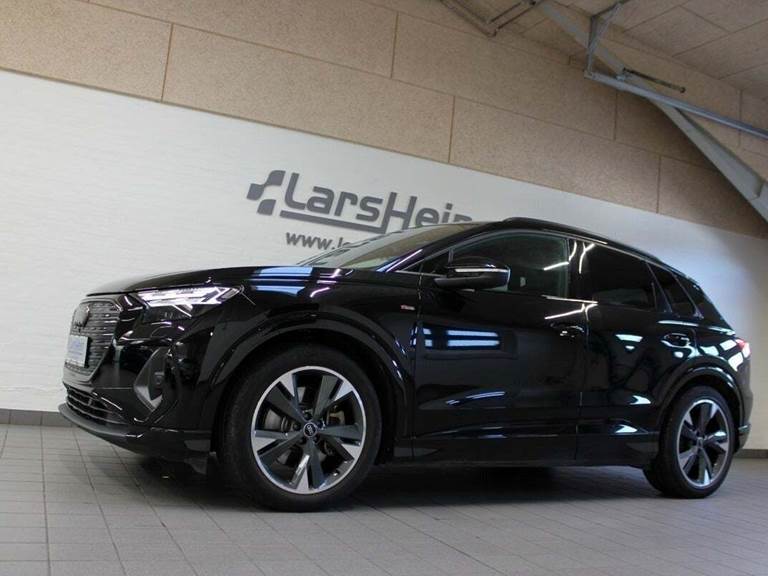 Audi Q4 e-tron 45 S-line
