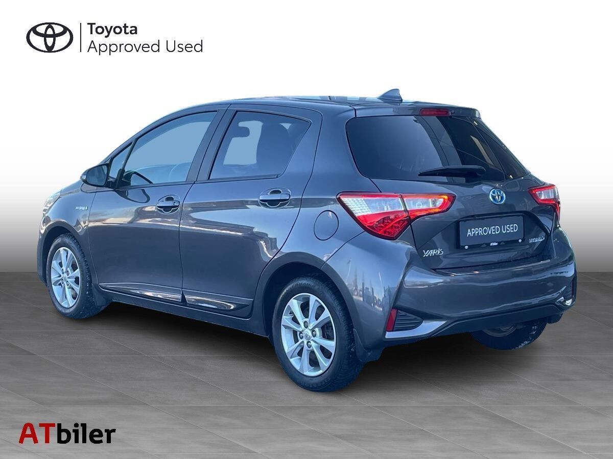 Toyota Yaris 1,5 Hybrid H3 Smartpakke E-CVT 100HK 5d Trinl. Gear