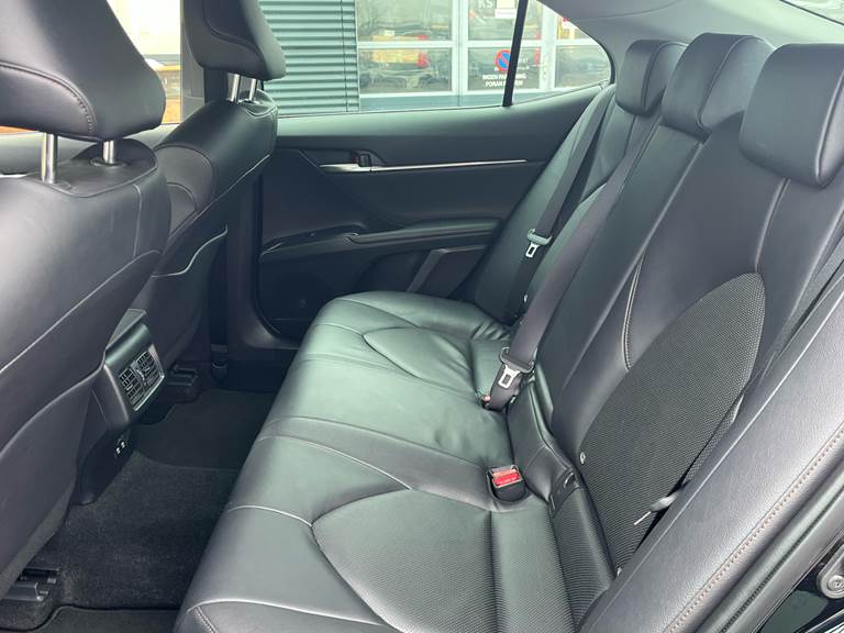 Toyota Camry 2,5 VVT-I Hybrid H3 Executive 218HK Aut.