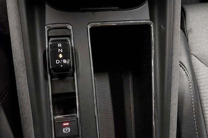 Blå Skoda Enyaq fra 2022