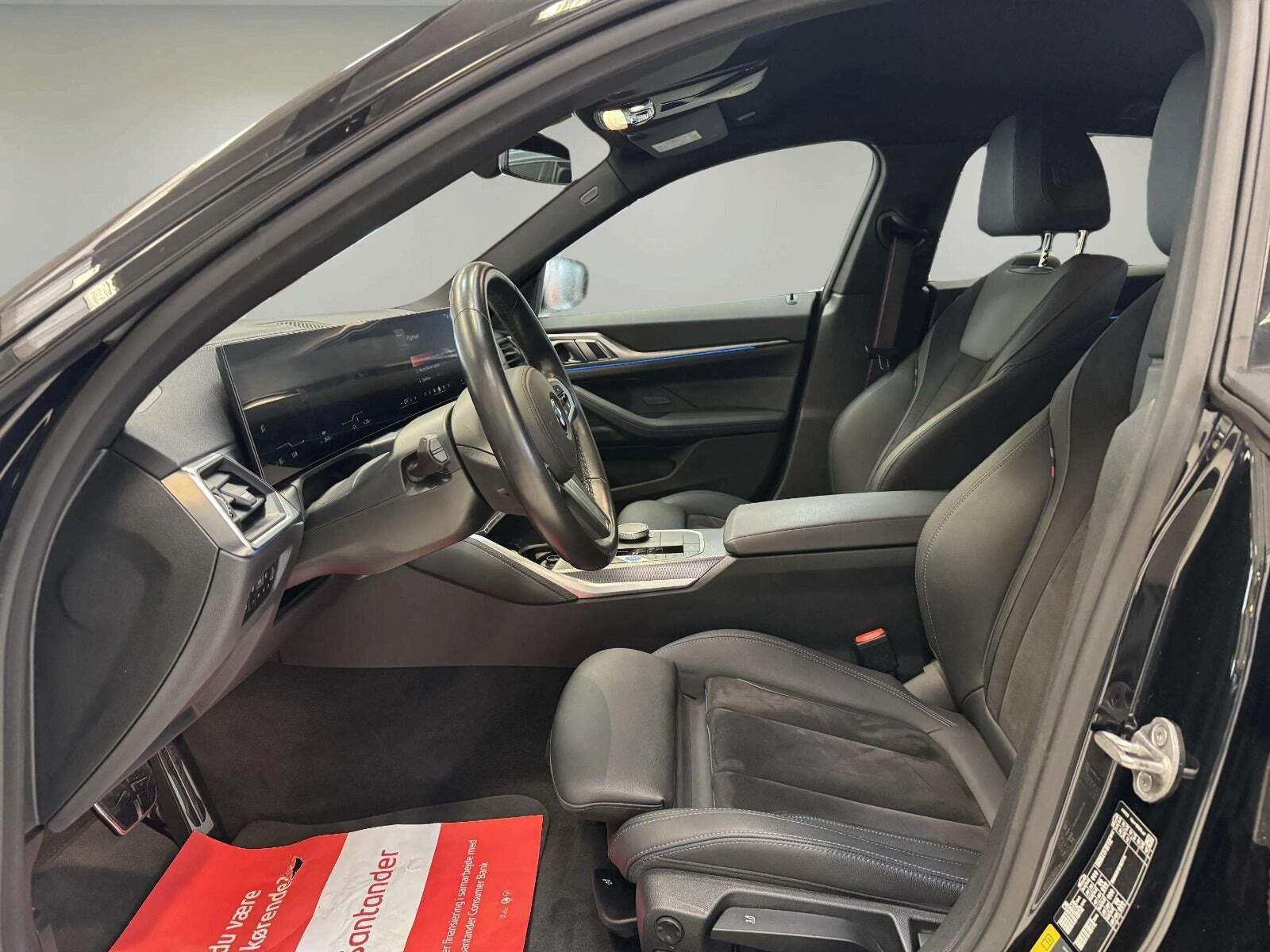 Sort BMW i4 fra 2024