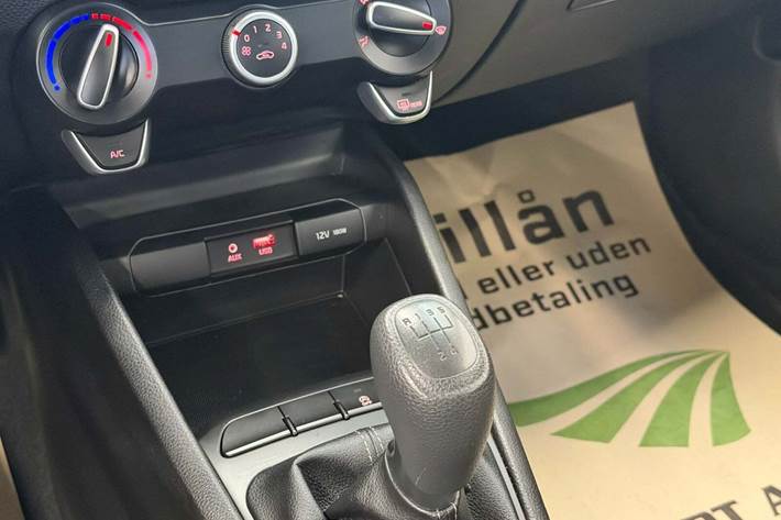 Hvid Kia Rio fra 2018