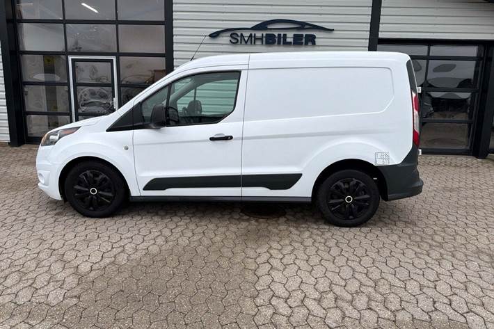 Hvid Ford Transit Connect fra 2017
