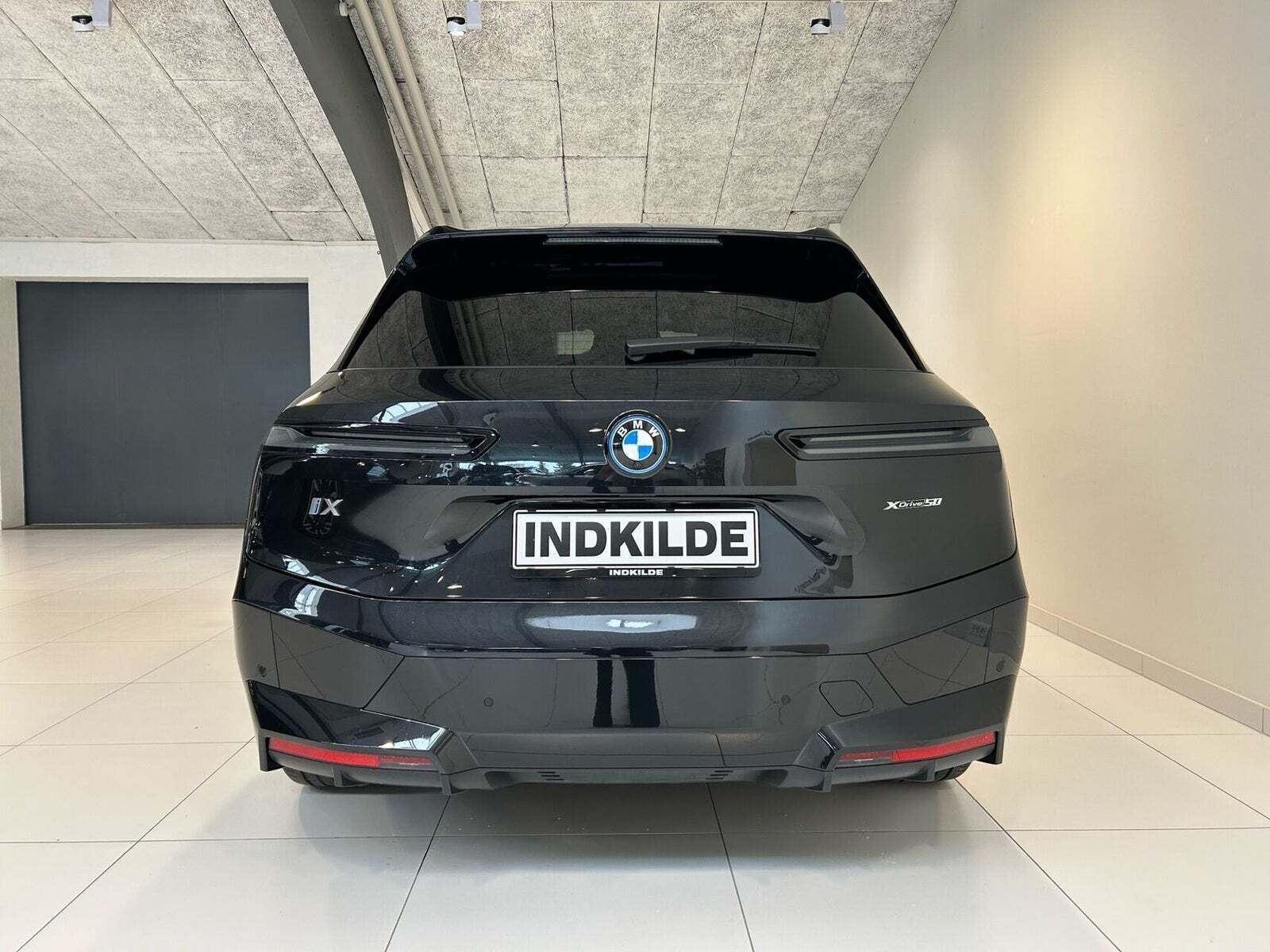 BMW iX xDrive50 Supercharged