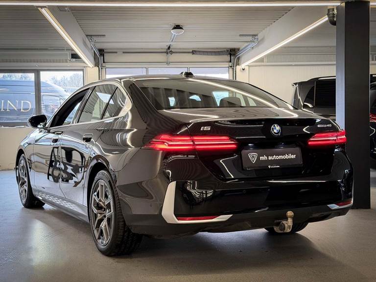 BMW i5 eDrive40 Sport Line