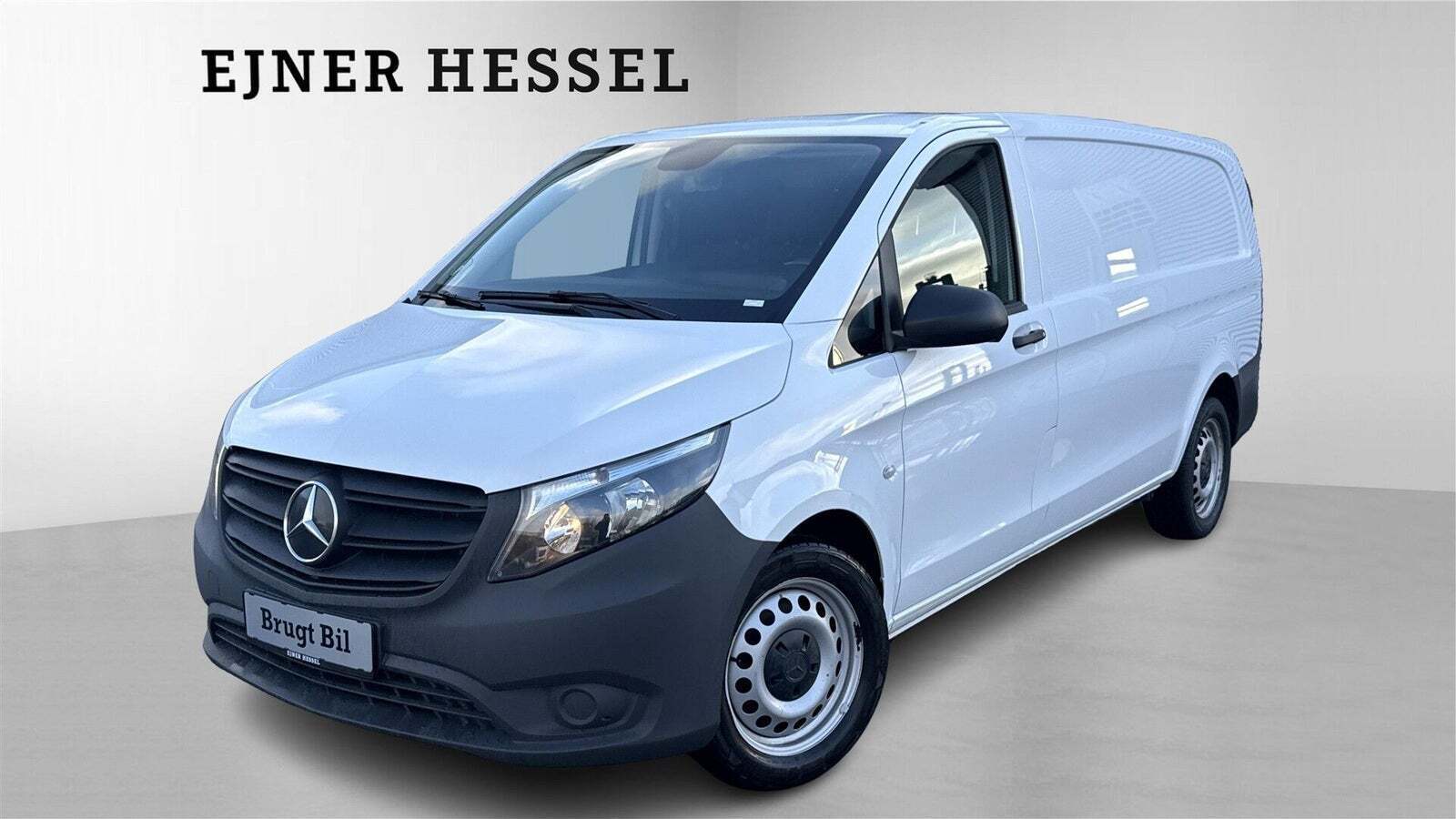 Hvid Mercedes Vito 119 fra 2021