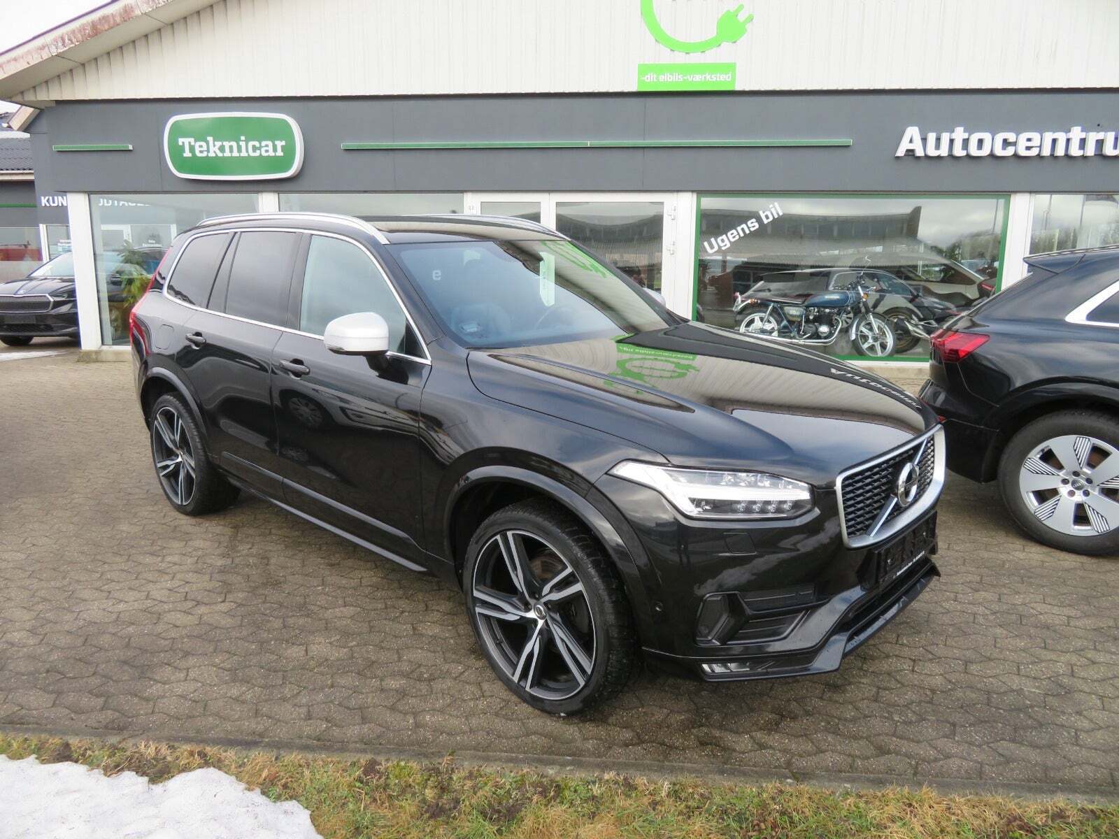 Volvo XC90 2,0 D5 235 R-Design aut. AWD 7prs