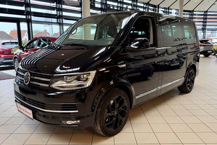 Sort VW Multivan fra 2018