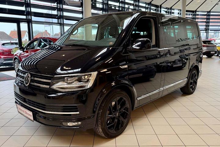 Sort VW Multivan fra 2018